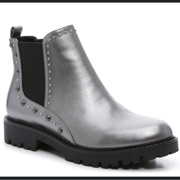 Charles By Charles David Radar Chelsea
Boot Pewter Metallic Size 8.5 - Picture 1 of 16